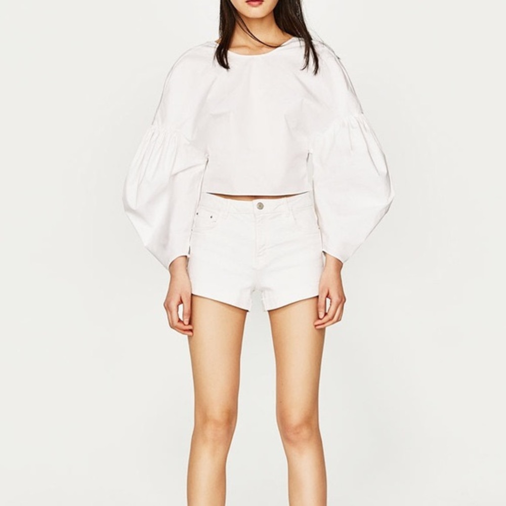 NWOT ZARA TRAFALUC HIGH RISE WHITE DENIM SHORTS